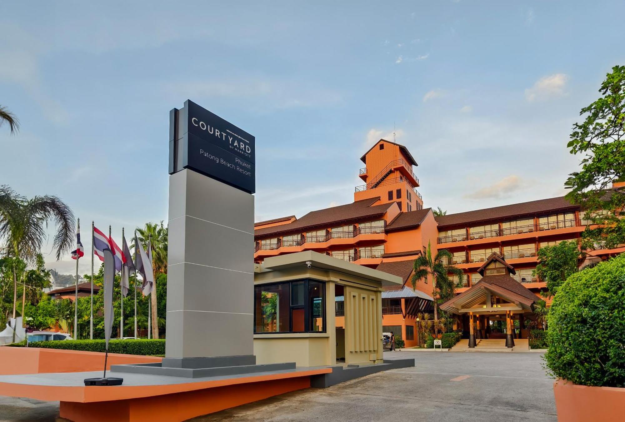 Semesteranläggning (resort) Courtyard By Marriott Phuket, Patong
