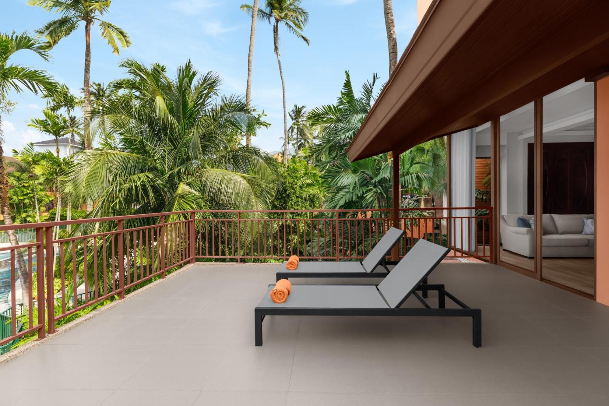 Courtyard By Marriott Phuket, Semesteranläggning (resort) Patong