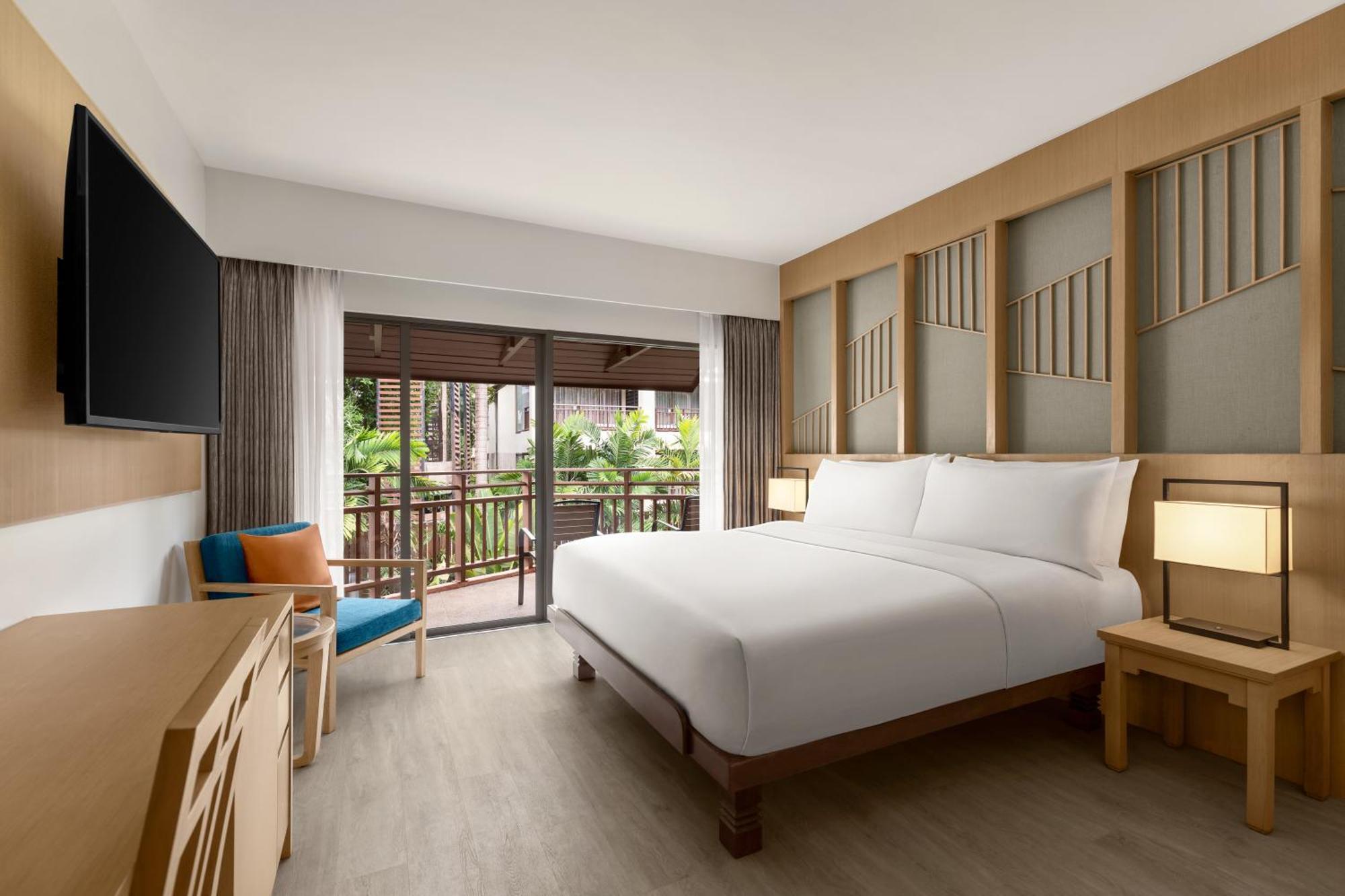 Courtyard By Marriott Phuket, 5*
