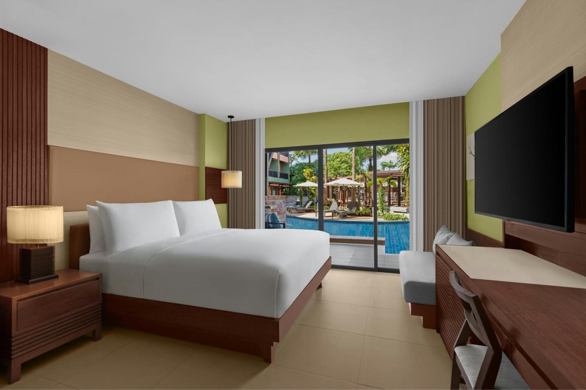 Courtyard By Marriott Phuket, Resort 5*