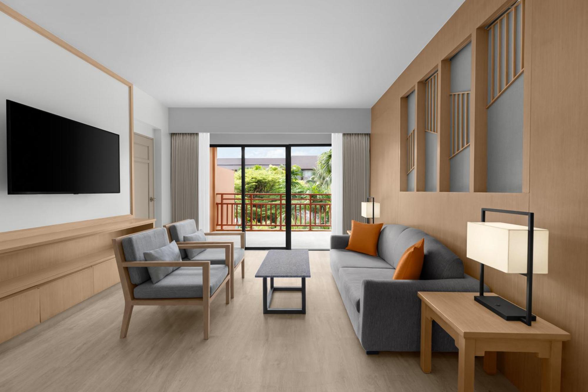 Courtyard By Marriott Phuket, 5*